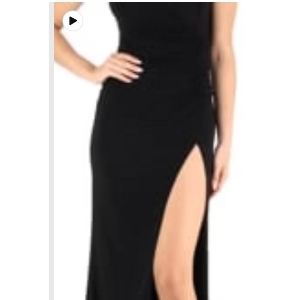Ieena for Mac Duggal 4 Black Chiffon V-Neck Sleeveless Wrap Slit Zip Maxi Gown - Picture 2 of 9